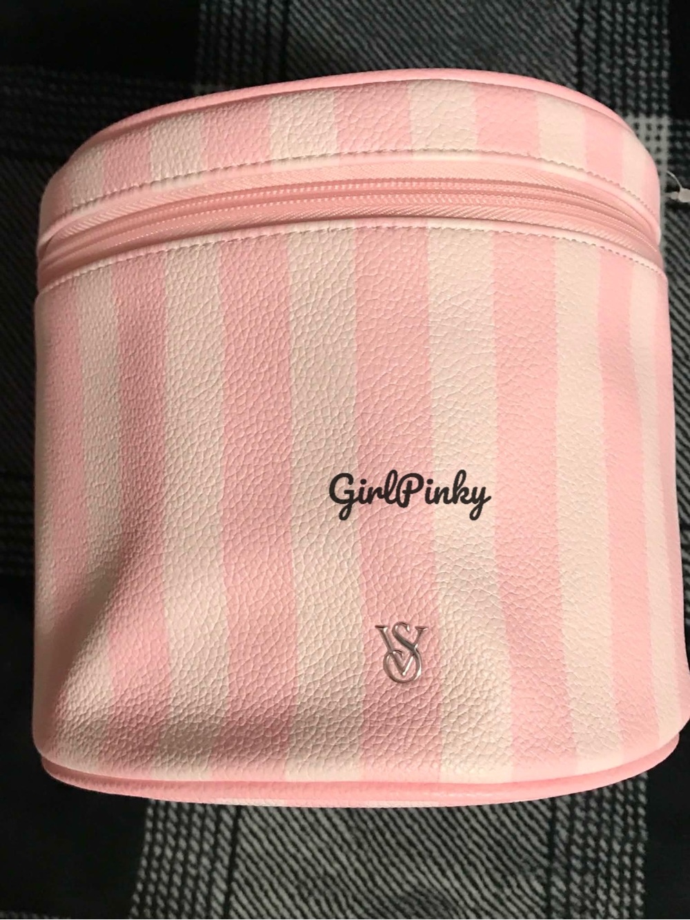 VICTORIA’S SECRET 2 PIECE VANITY MAKEUP/STORAGE CASES IN HERITAGE STRIPES - Picture 14 of 16